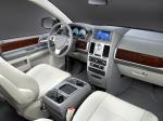 Chrysler Town & Country 25th Anniversary Edition 2009 года